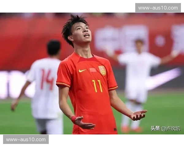 浙江队客场四球逆转展现韧性 王钰栋伤退成后续变数